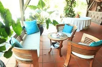 לה טרואז אילט Imperatrice Village - Residence Sur La Plage 3*, לה טרואז אילט