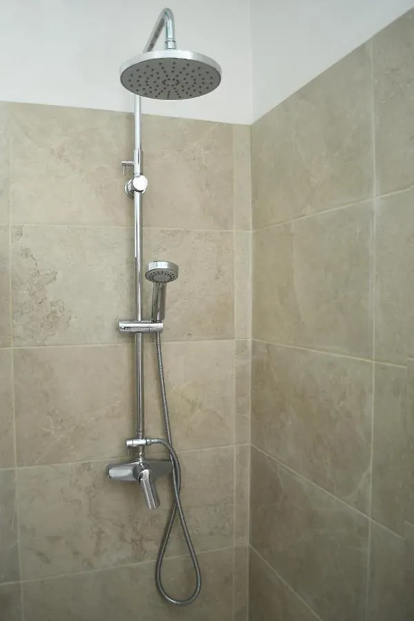 מלון לה טרואז אילט Imperatrice Village - Residence Sur La Plage