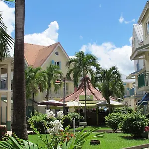 Apartment Village Creole